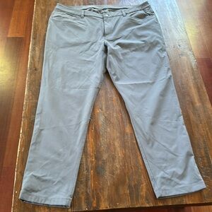 EUC Lululemon ABC 
Warpstreme Grey 5 Pocket 
Men's Sz 42x30